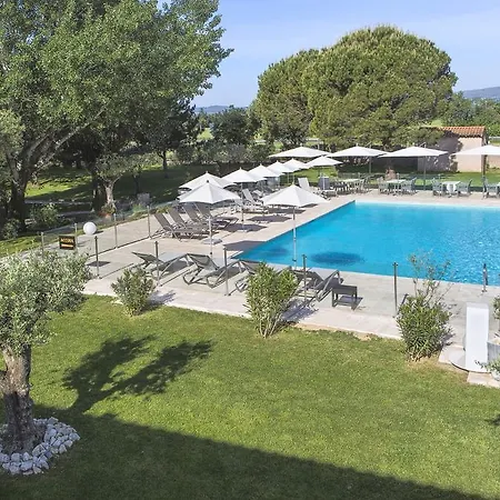 Le Domaine Des Oliviers Пьерлат