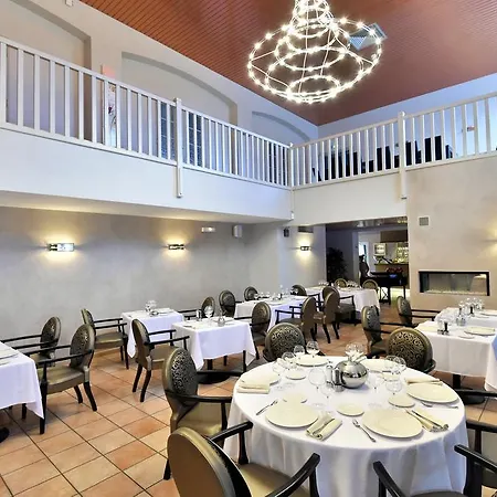 Le Domaine Des Oliviers Отель Пьерлат