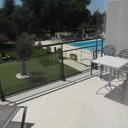 Le Domaine Des Oliviers
