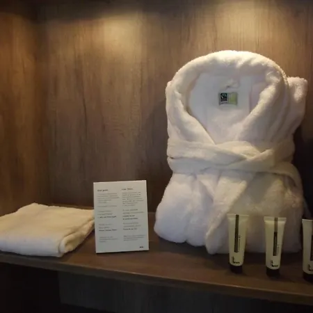 Le Domaine Des Oliviers Hotel