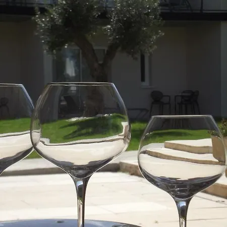 Le Domaine Des Oliviers