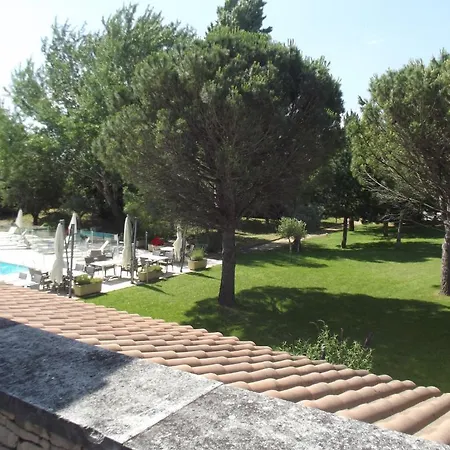 Le Domaine Des Oliviers 3*
