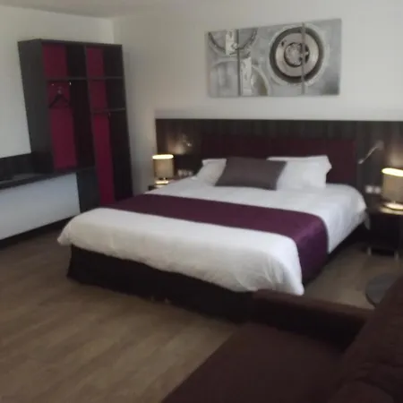 Le Domaine Des Oliviers Hotel 3*
